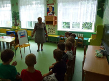 в детском саду "Теремок" прошло развлекательное мероприятие «День флага» - фото - 3