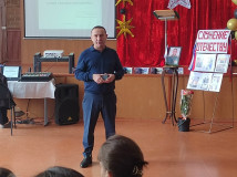 для обучающихся 7-11 классов Игоревской школы прошел урок мужества - фото - 6