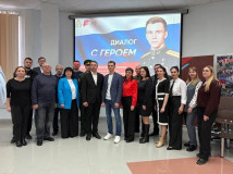 диалог с Героем Российской Федерации, начальником Главного Штаба ВВПОД «ЮНАРМИЯ» Головиным Владиславом Николаевичем - фото - 5