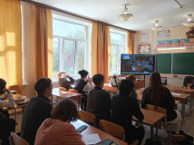 2 мая в Холмовской школе урок «Россия – мои горизонты» прошел по теме «Пробую профессию в креативной сфере» - фото - 1