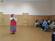 11 июня в районном Доме культуры была проведена фольклорно-игровая программа «Федосья-колосянница» - фото - 8